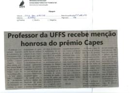 Professor da UFFS recebe menção honrosa do prêmio CAPES