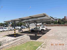 Construção da cobertura de veículos oficiais no Campus Passo Fundo