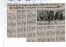Prefeitura de Chapecó assina termos de concessão com empresa e protocolo de intenções com a UF