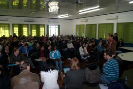 Evento sobre primeiras bolsas de iniciação científica e auxílios