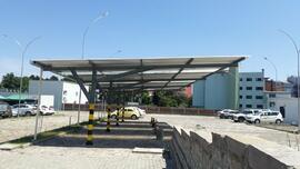 Construção da cobertura de veículos oficiais no Campus Passo Fundo
