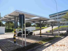 Construção da cobertura de veículos oficiais no Campus Passo Fundo