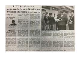 UFFS - reitoria e comunidade acadêmica se reúnem