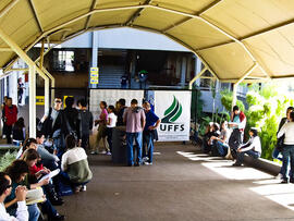 1º concurso público para servidores da UFFS