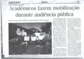 Acadêmicos fazem mobilização durante audiência pública