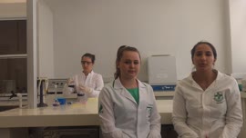 Divulgação da Pesquisa tucumã no laboratório do campus