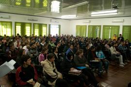 Evento sobre primeiras bolsas de iniciação científica e auxílios