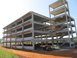 Construção Bloco A – Campus Laranjeiras do Sul